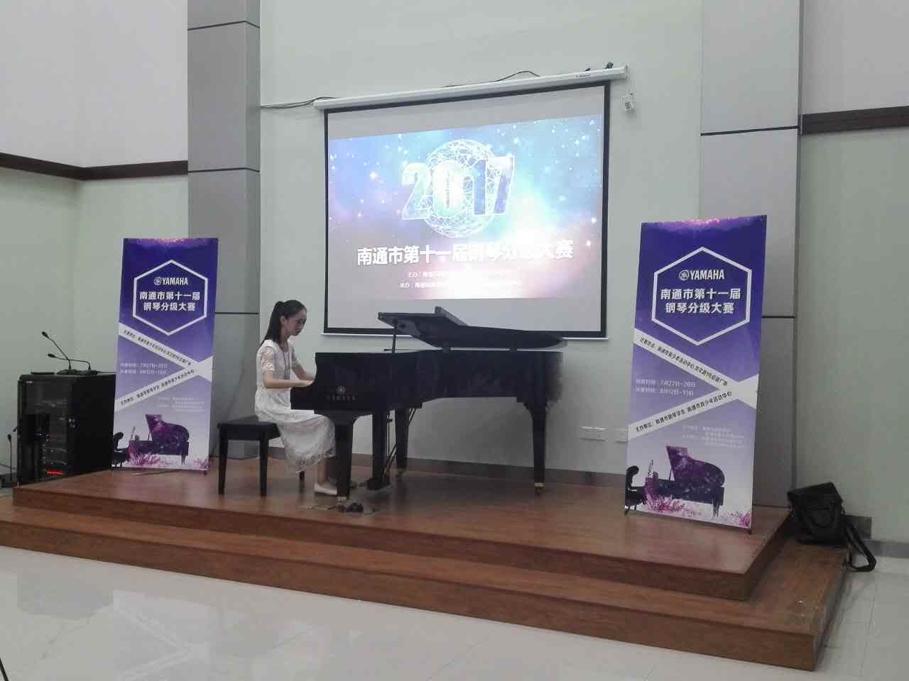 南通市第十一届钢琴分级大赛正在进行